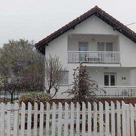 Villa Plitvice Oaza Mira à Smoljanac Extérieur photo