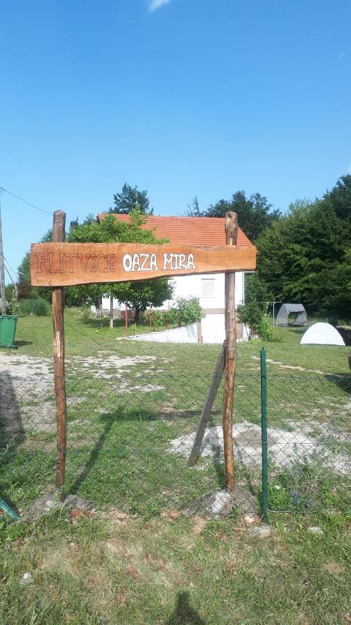 Villa Plitvice Oaza Mira à Smoljanac Extérieur photo